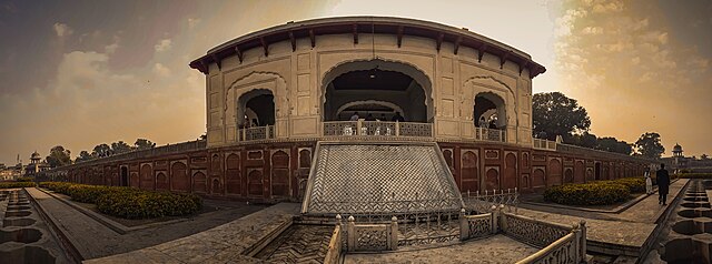 Shalimar Gardens